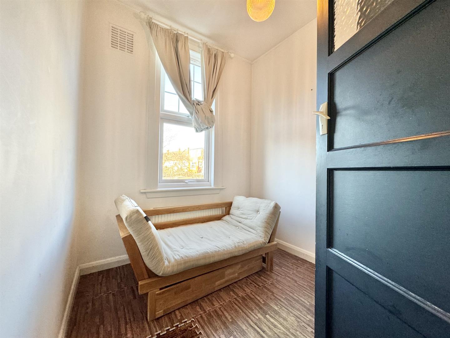 Downhills Avenue, London